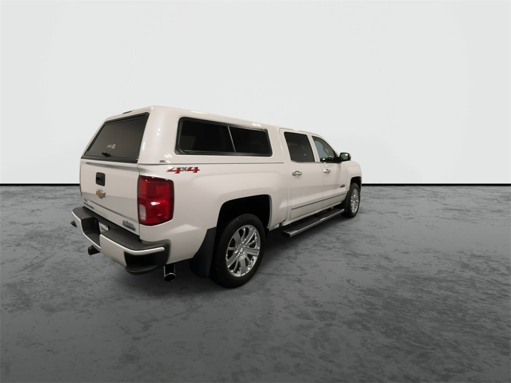 2018 Chevrolet Silverado 1500 High Country photo 8