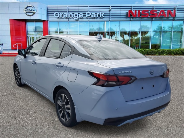 2025 Nissan Versa SV photo 3