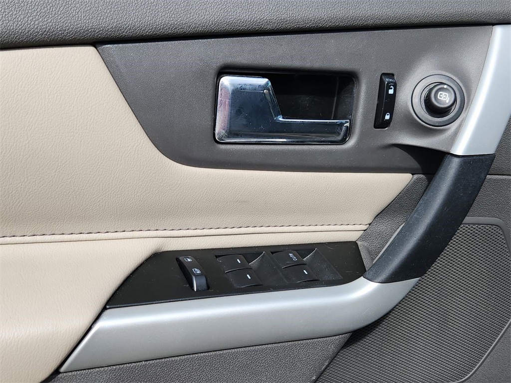 2013 Ford Edge SEL photo 20