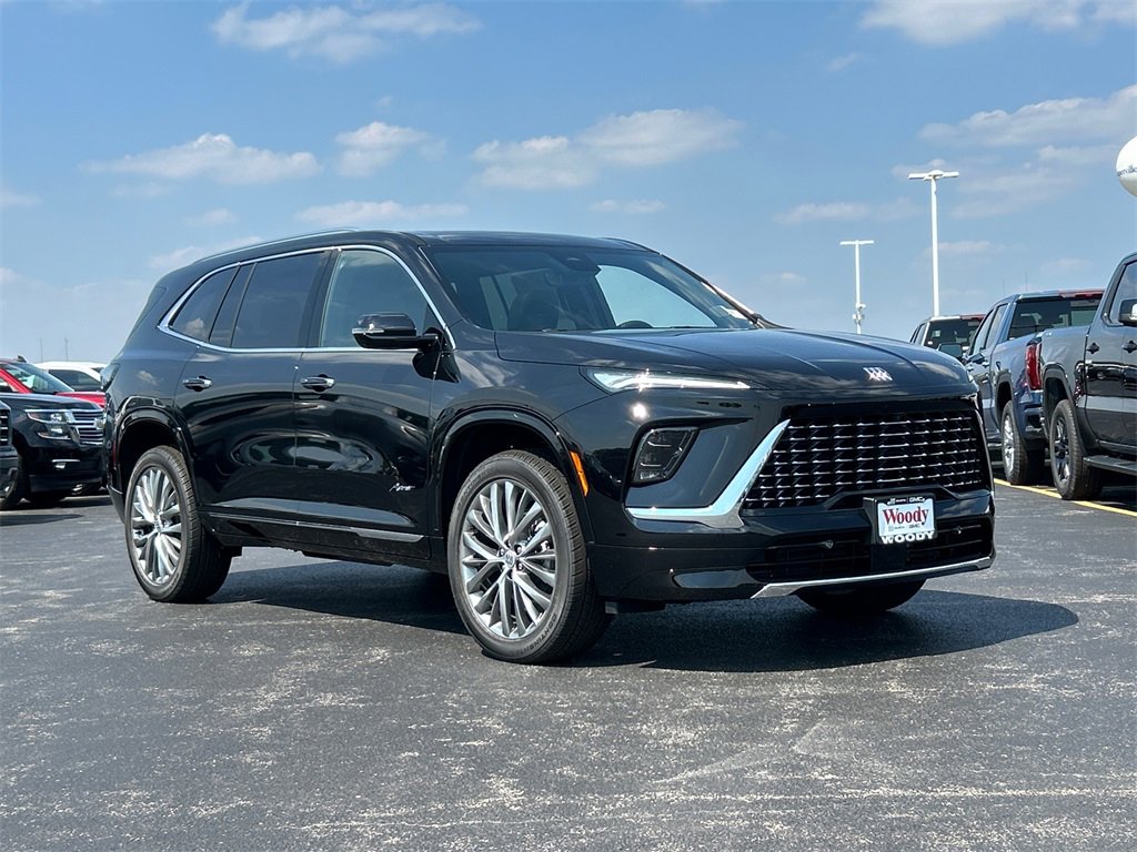 2026 Buick Enclave Avenir photo 2
