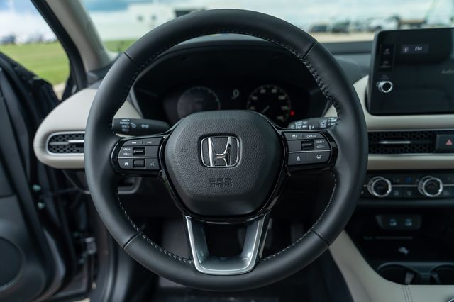 2026 Honda HR-V EX-L photo 11