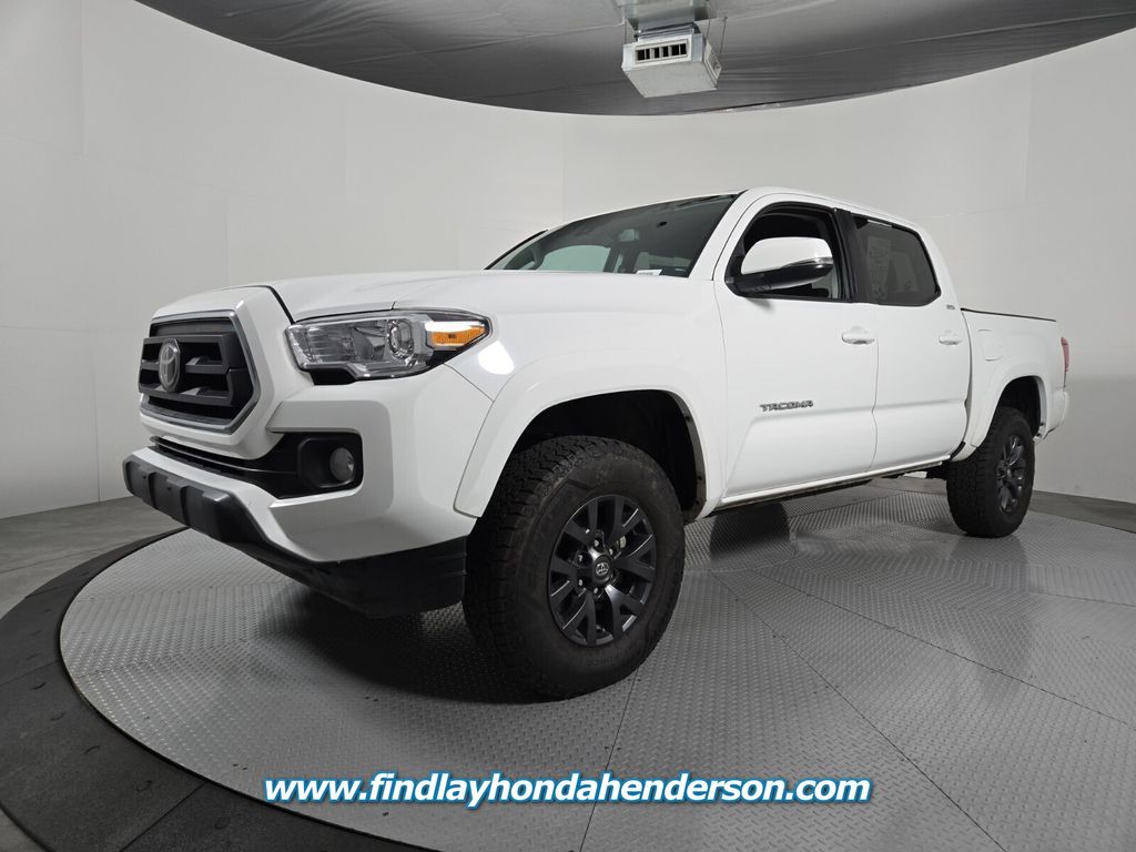 2023 Toyota Tacoma SR5 V6 photo 3