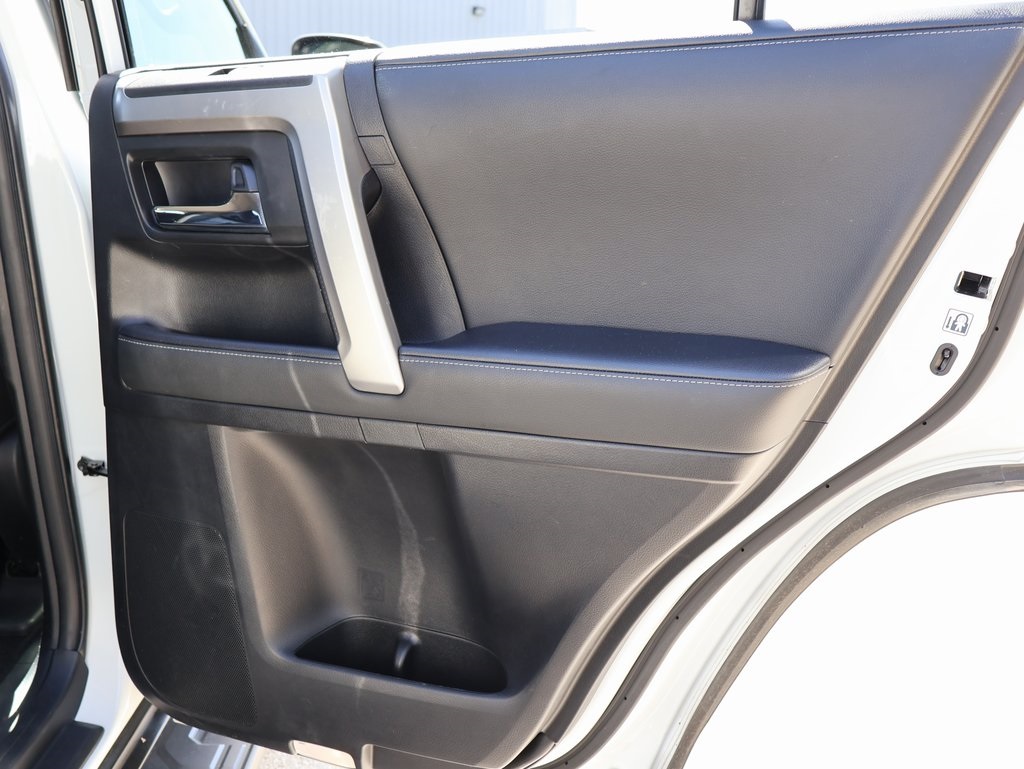 2024 Toyota 4Runner SR5 Premium photo 10