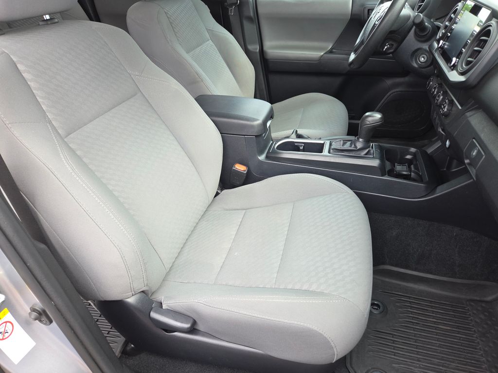 2020 Toyota Tacoma SR photo 27