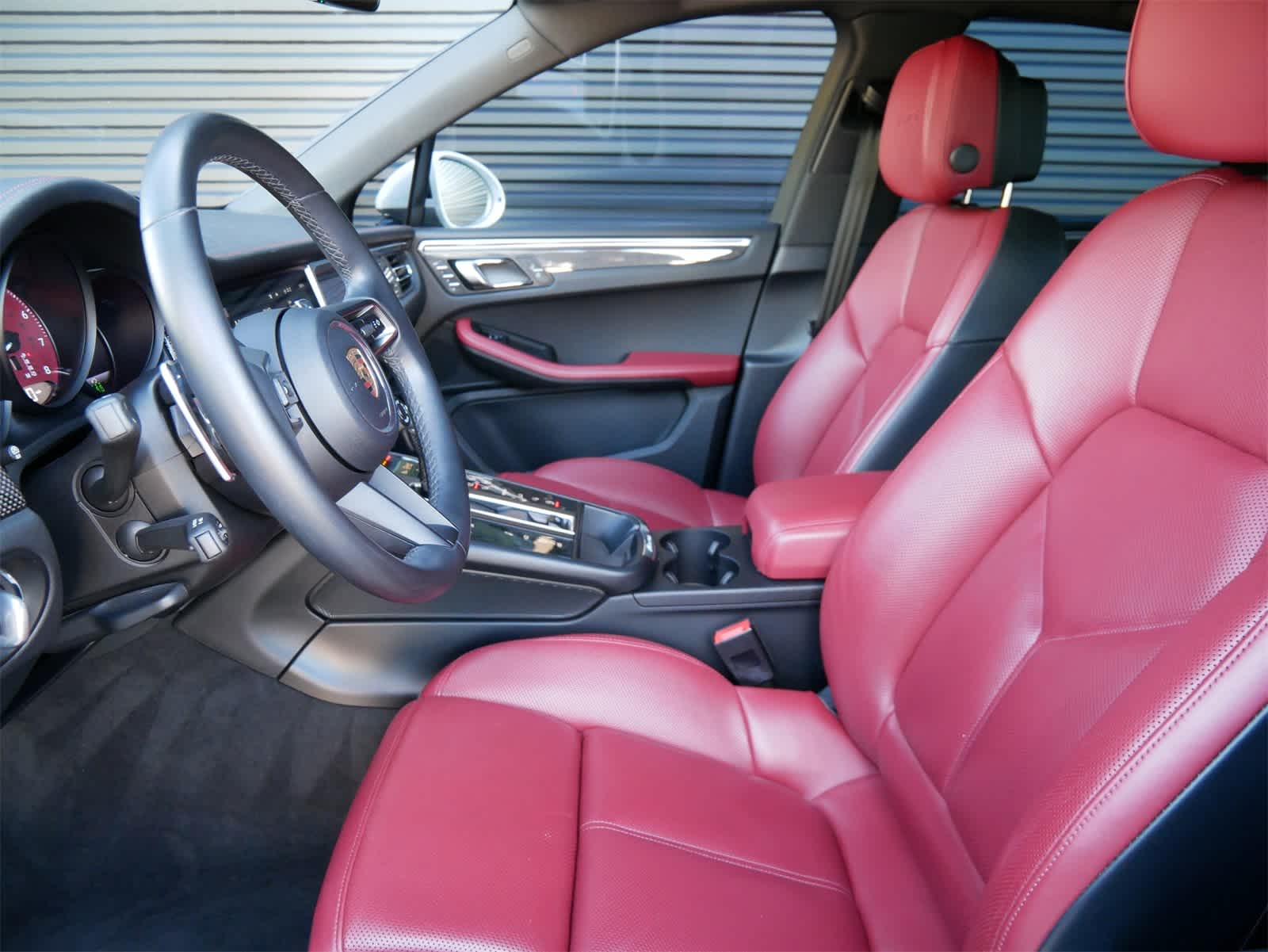 2023 Porsche Macan GTS photo 5