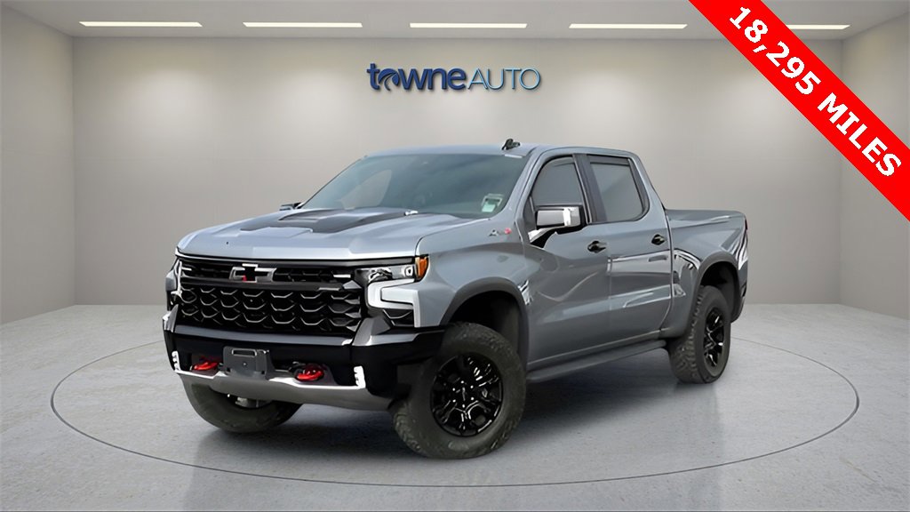2023 Chevrolet Silverado 1500 ZR2's photo