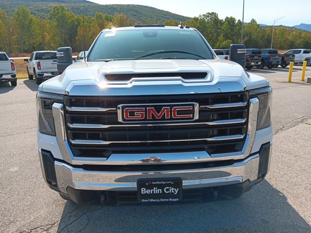 2026 Gmc Sierra 2500 HD SLE photo 2