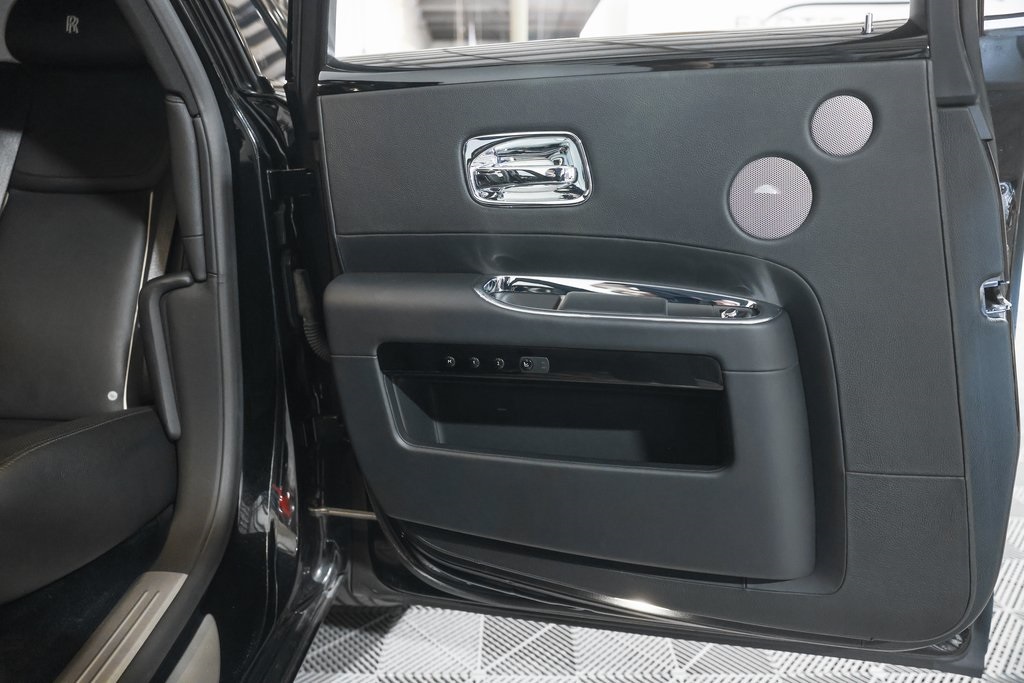 2015 Rolls Royce Ghost RR4 photo 28