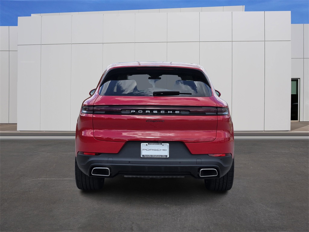 2025 Porsche Cayenne photo 6