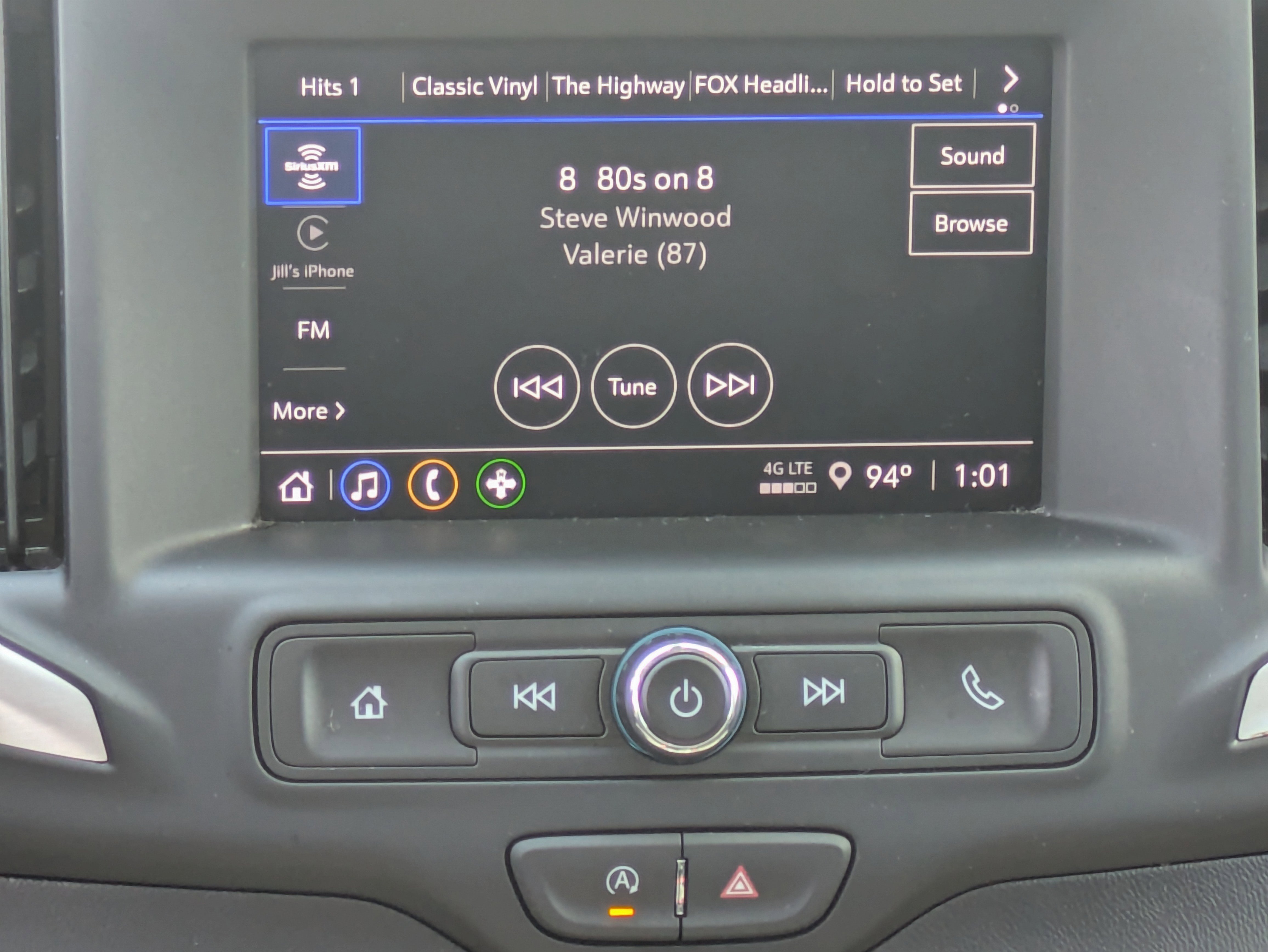 2024 Gmc Terrain SLE photo 4