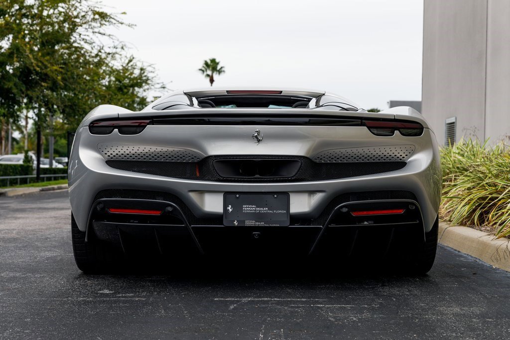 2024 Ferrari 296 GTS photo 4