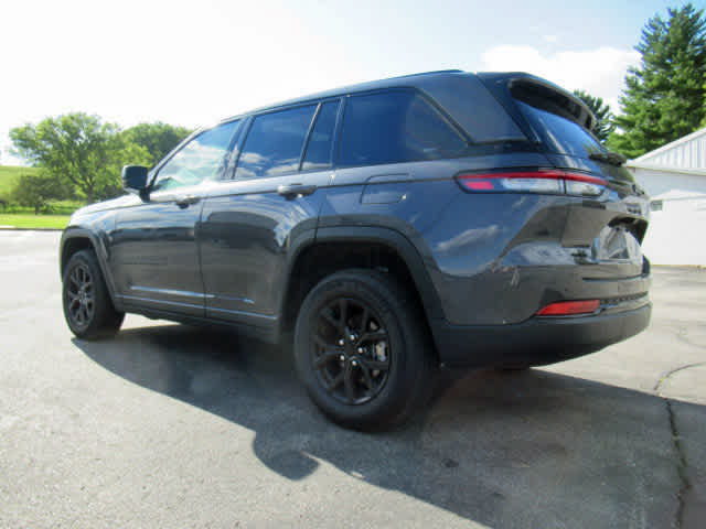 2024 Jeep Grand Cherokee Altitude X photo 2
