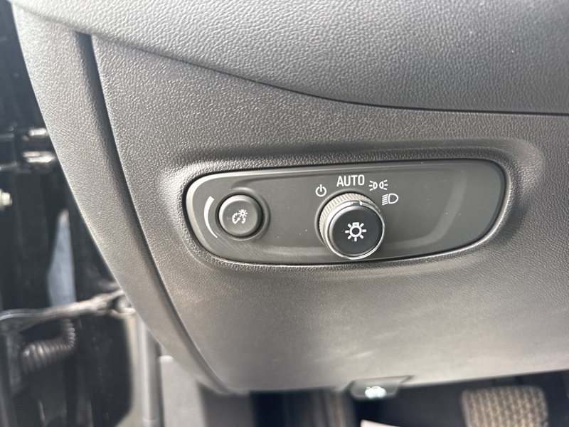 2022 Chevrolet Equinox LT photo 20