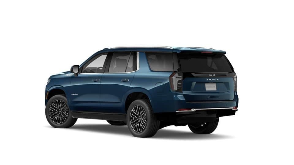 2026 Chevrolet Tahoe High Country photo 2