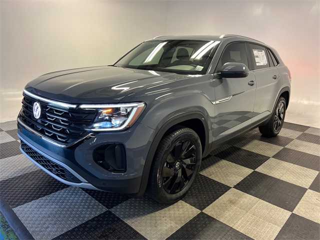 2026 Volkswagen Atlas Cross Sport SE Technology photo 2