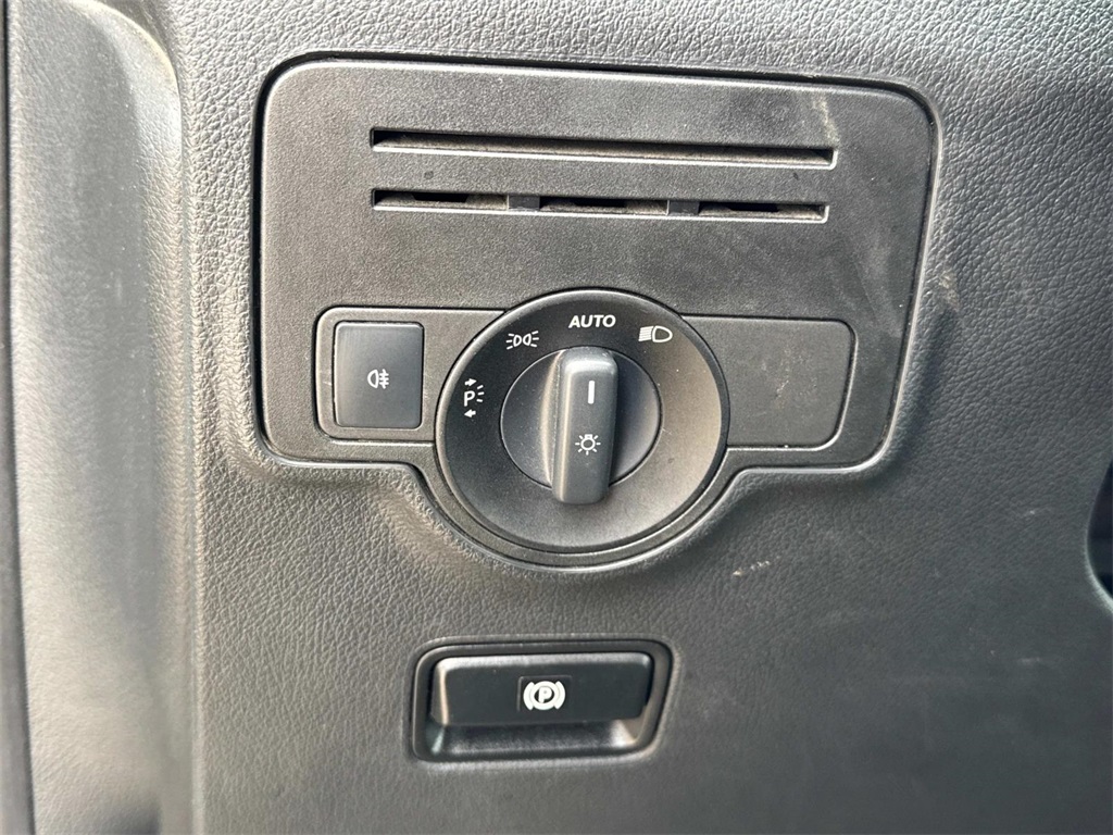 2019 Mercedes Benz Metris Cargo photo 31