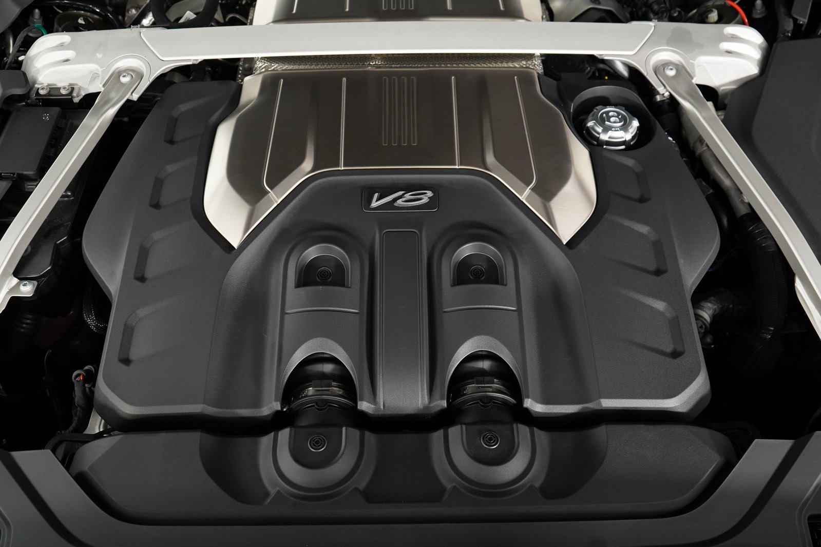 2024 Bentley Flying Spur Mulliner V8 photo 43