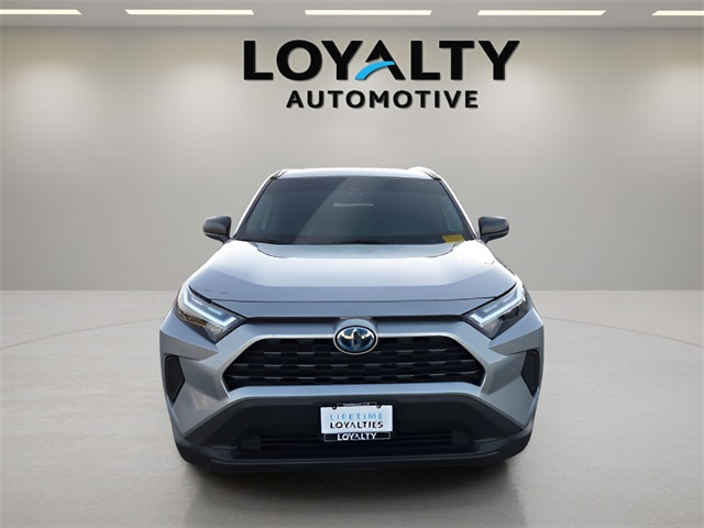 2024 Toyota RAV4 Hybrid LE photo 8