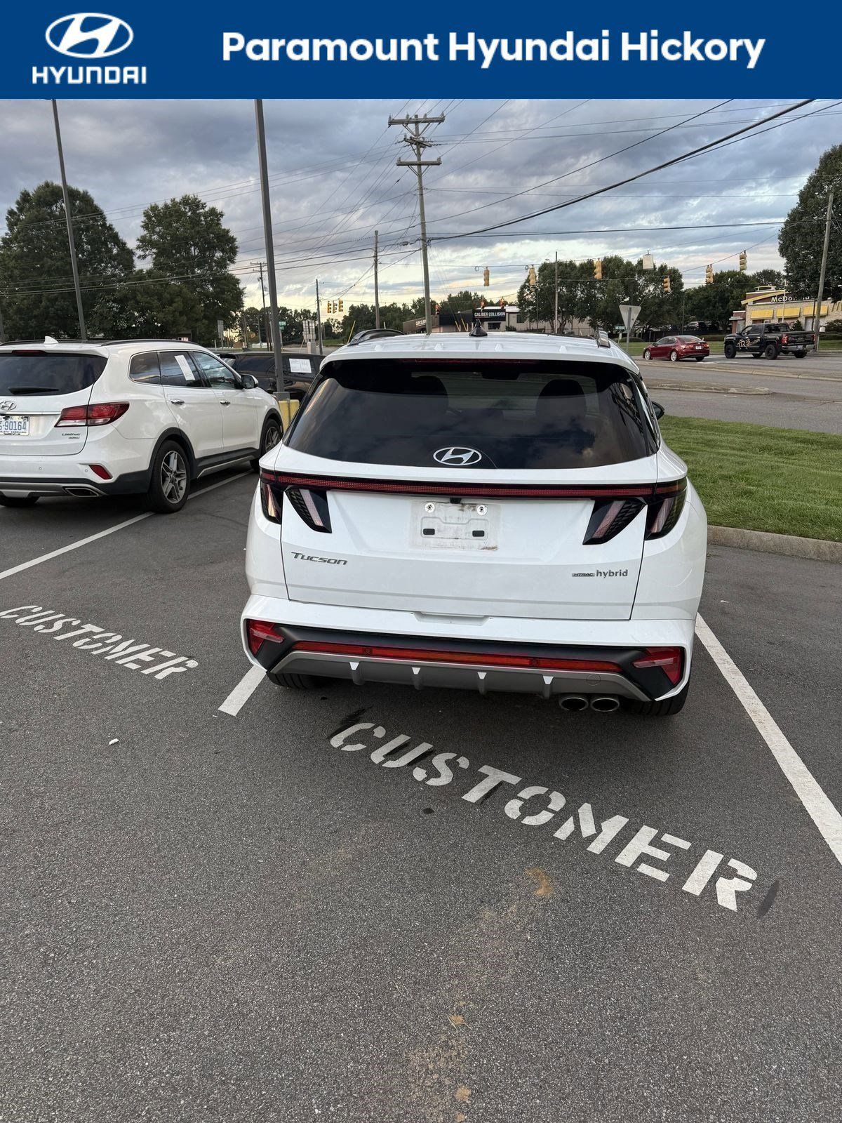 2024 Hyundai Tucson Hybrid N Line photo 2