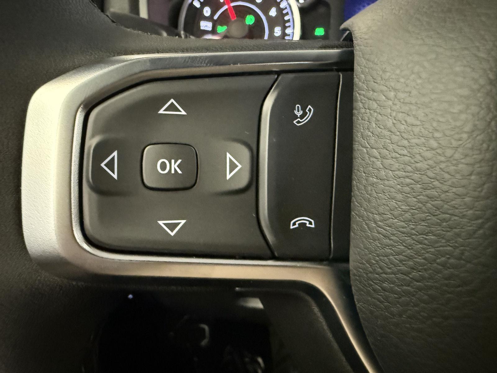 2025 Ram 1500 Big Horn Lone Star photo 32
