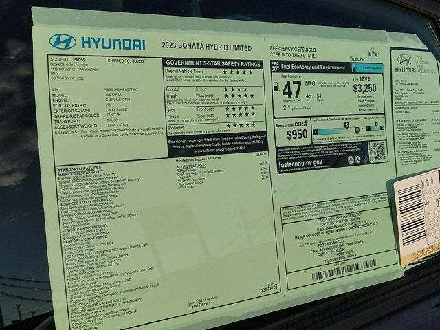 New 2023 Onyx Black Hyundai Limited image 5
