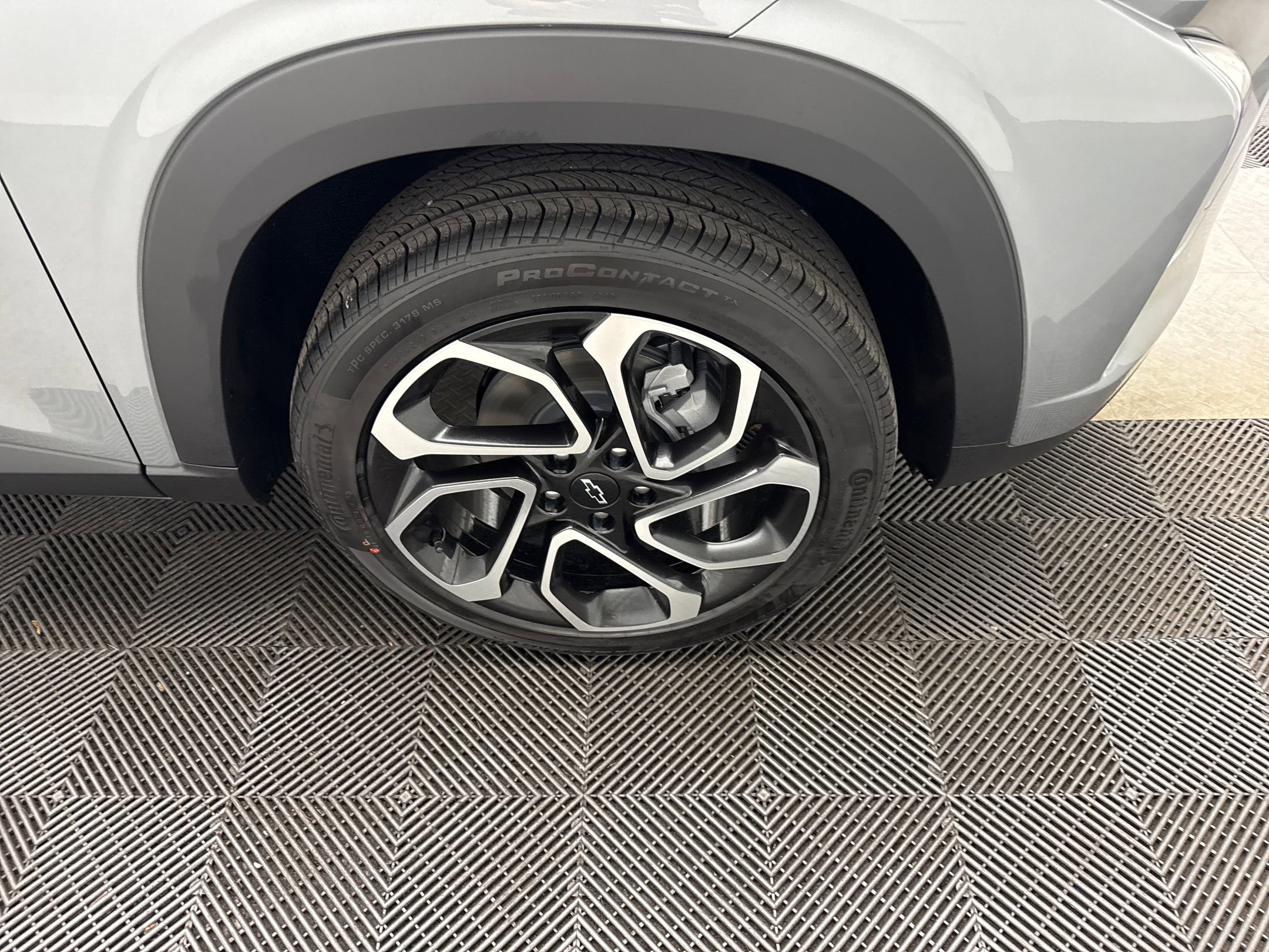 2025 Chevrolet Trax photo 20