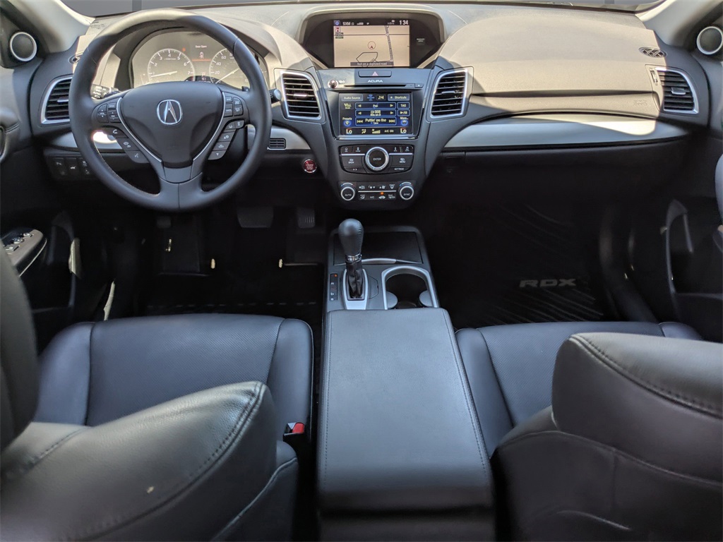 2017 Acura RDX Advance photo 16
