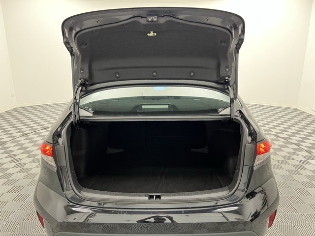 2024 Toyota Corolla LE photo 35