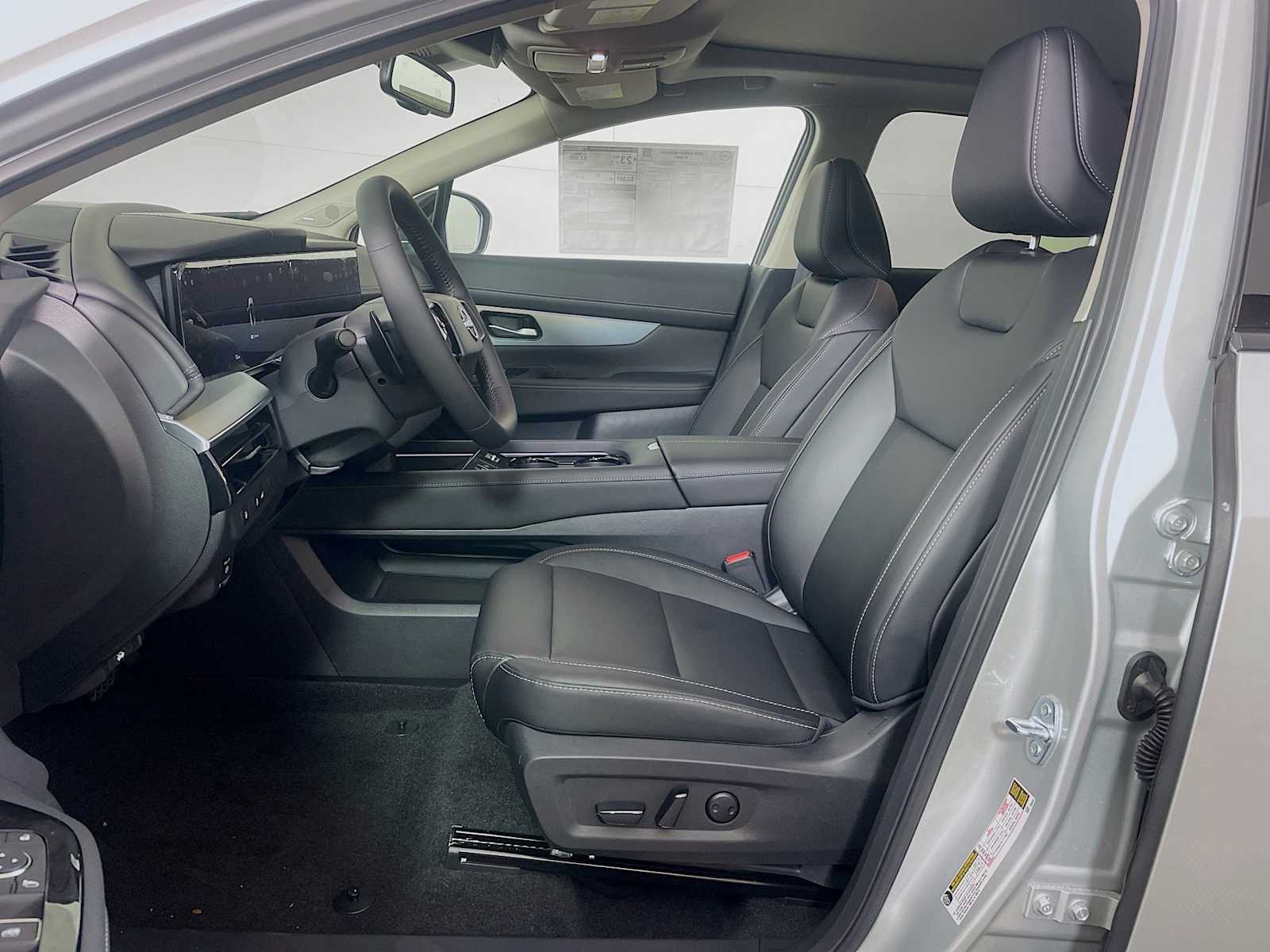 2025 Nissan Murano SL photo 4