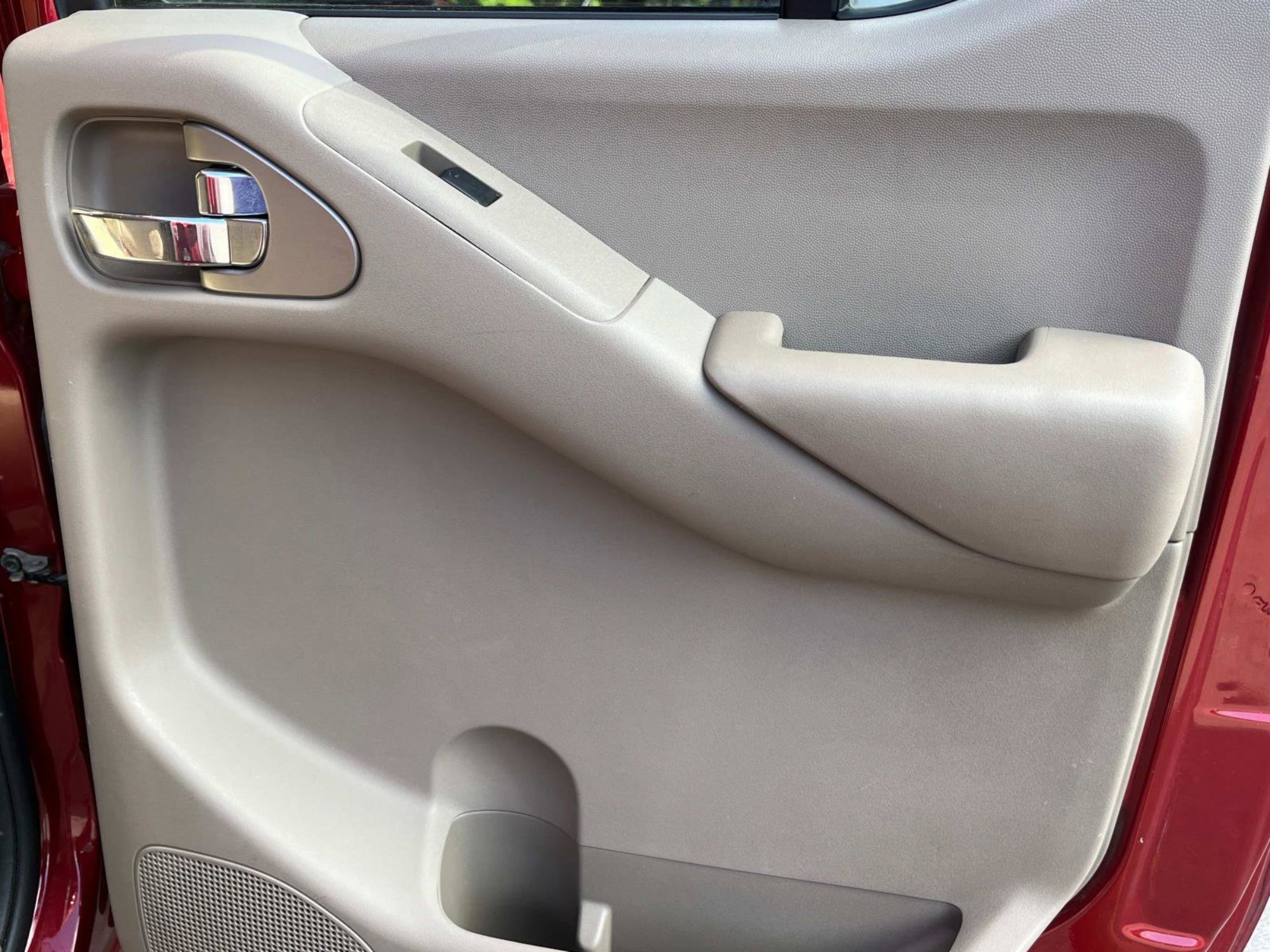 2018 Nissan Frontier SV photo 19