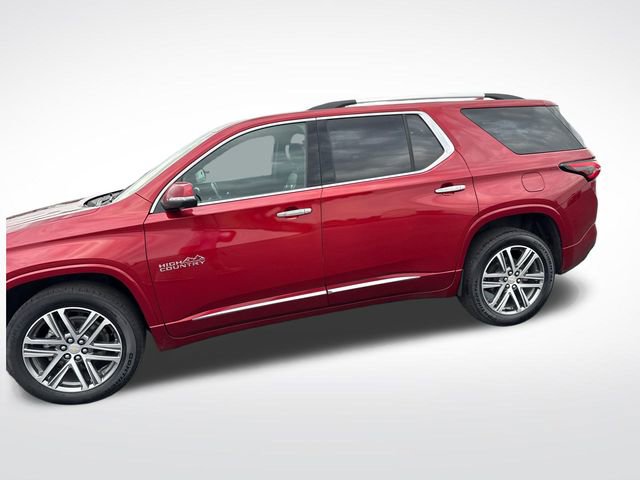 2022 Chevrolet Traverse High Country photo 2