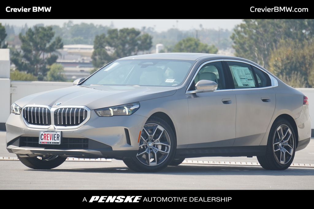 2026 BMW 5 Series 530i
