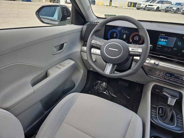 2026 Hyundai Kona SEL photo 7