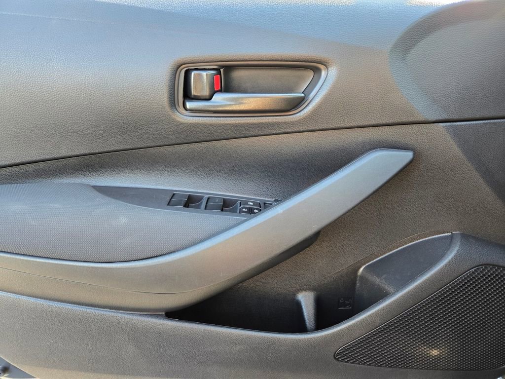 2024 Toyota Corolla LE photo 16