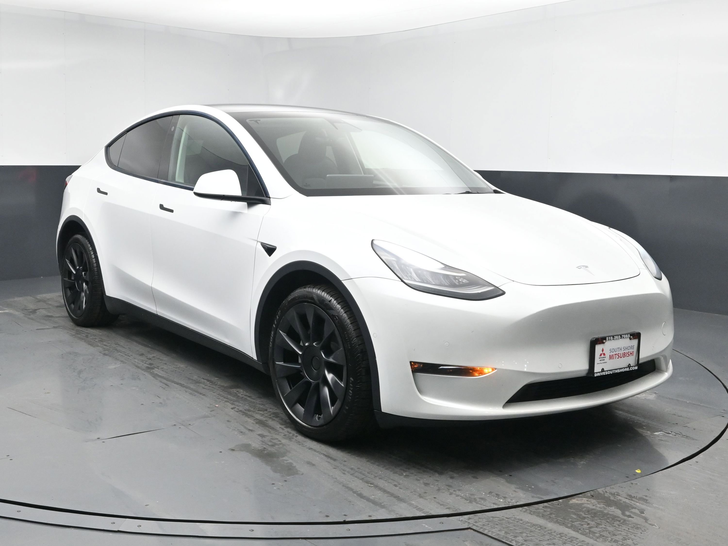 Used 2021 Tesla Model Y Long Range with VIN 5YJYGDEE7MF180580 for sale in Northfield, Minnesota