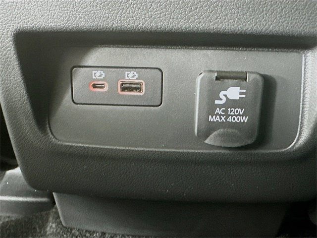2025 Nissan Frontier SV photo 25