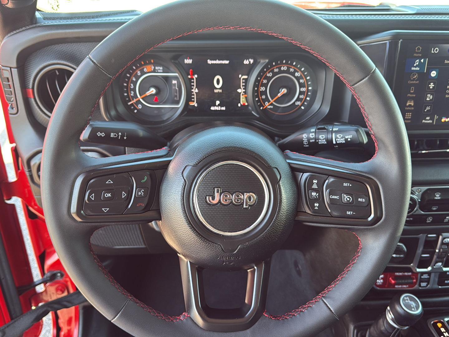 2024 Jeep Wrangler Rubicon photo 14