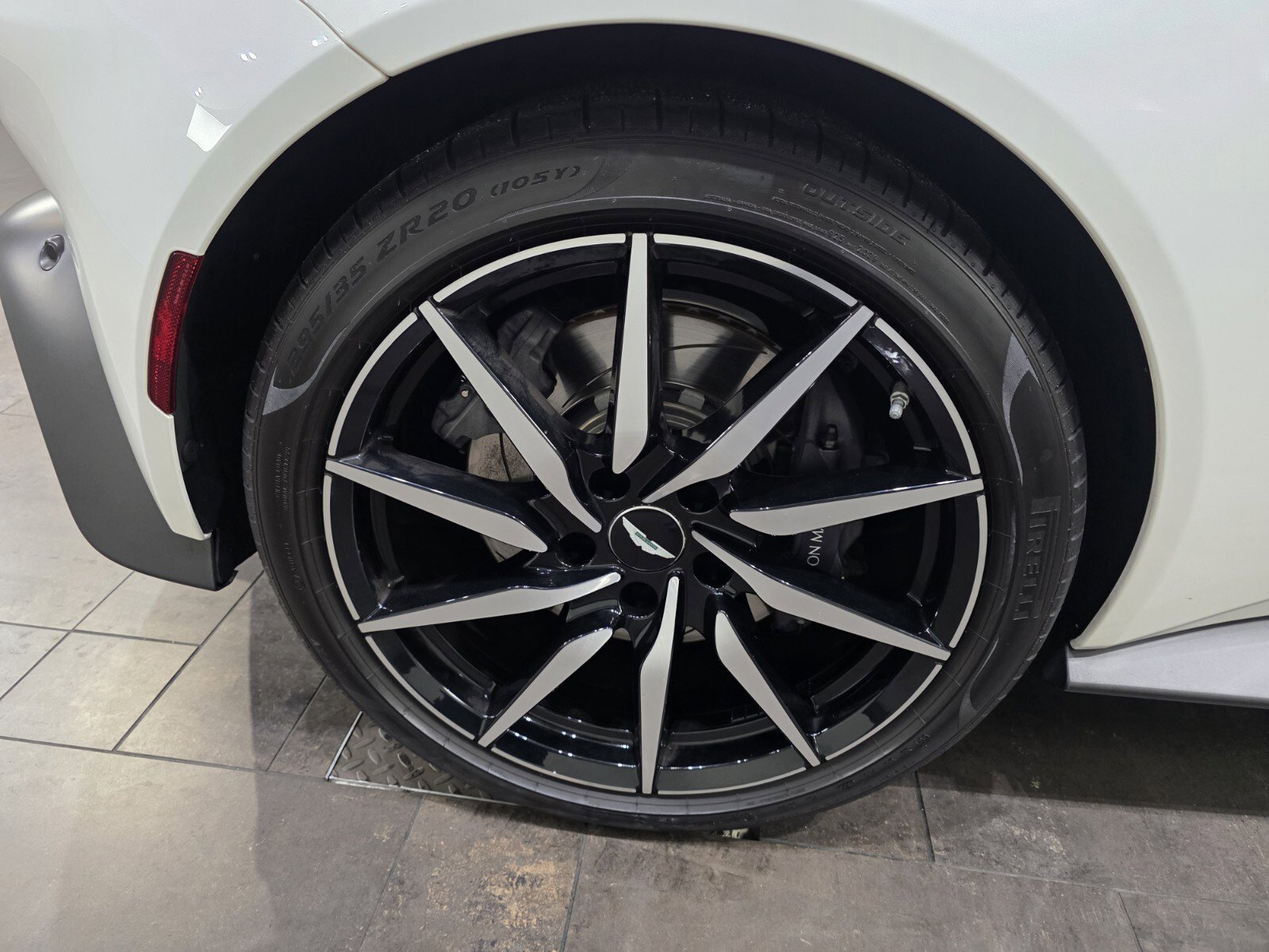 2020 Aston Martin Vantage AM6 photo 4