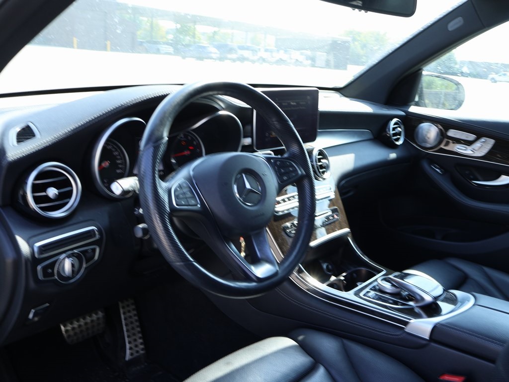 2019 Mercedes Benz GLC 300 4MATIC photo 16