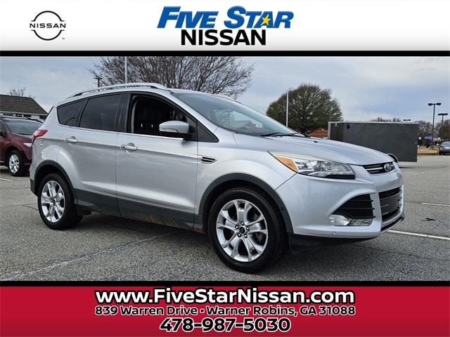 2016 Ford Escape Titanium's photo
