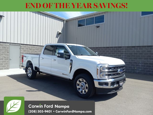 2025 Ford F-350 Super Duty Lariat's photo