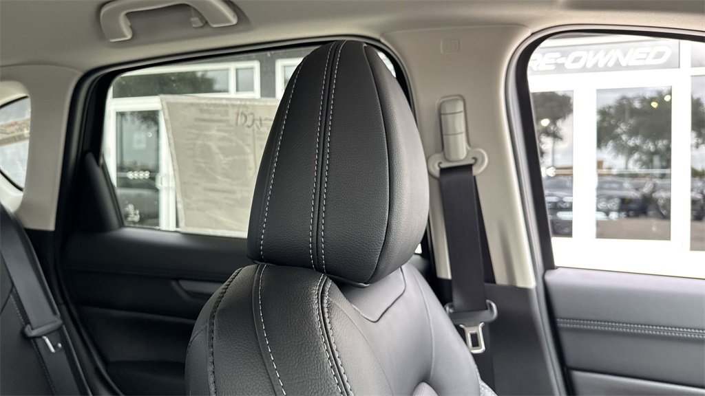 2025 Mazda CX-5 2.5 S Preferred photo 16