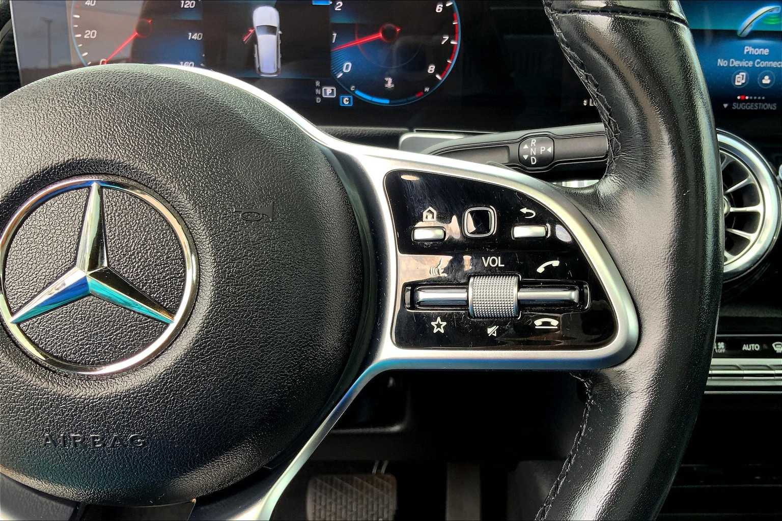 2023 Mercedes Benz GLB 250 4MATIC photo 23