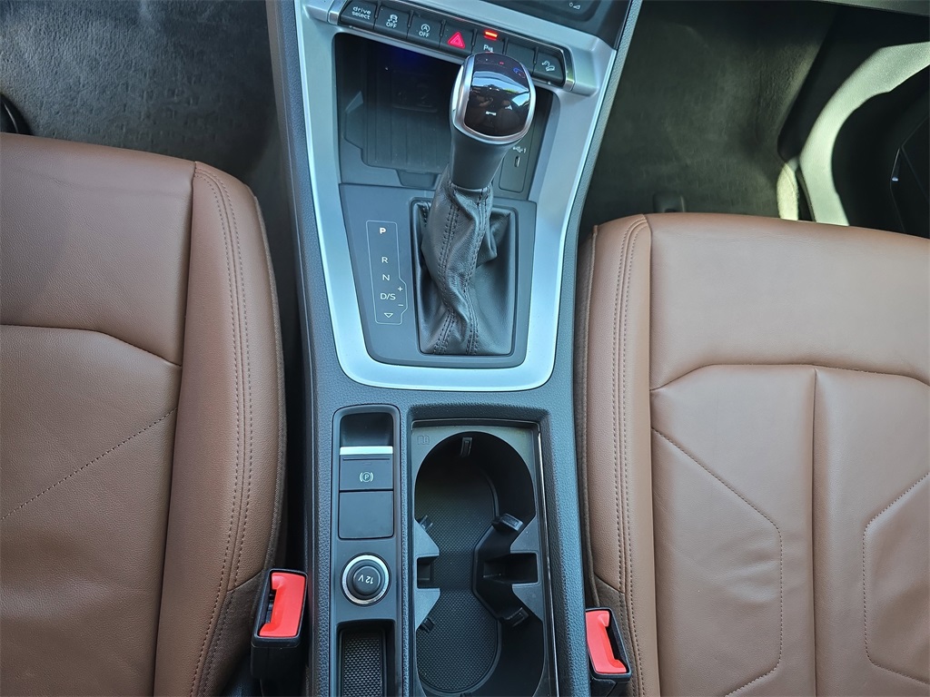 2022 Audi Q3 Premium Plus S line photo 21