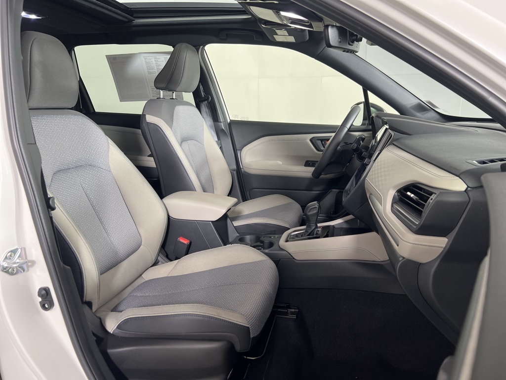 2025 Subaru Forester Premium Base photo 6