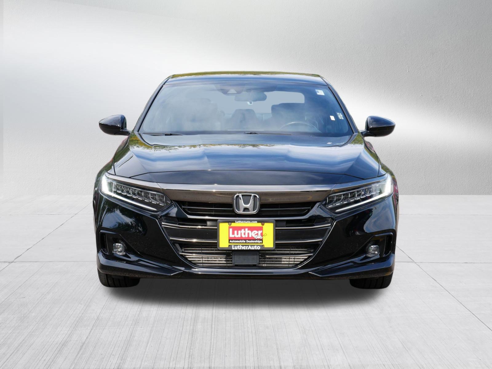 2022 Honda Accord Sport photo 2