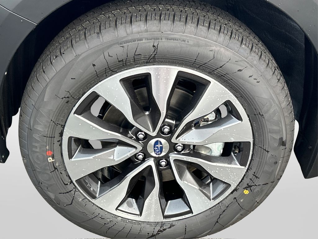 2025 Subaru Outback Limited photo 12