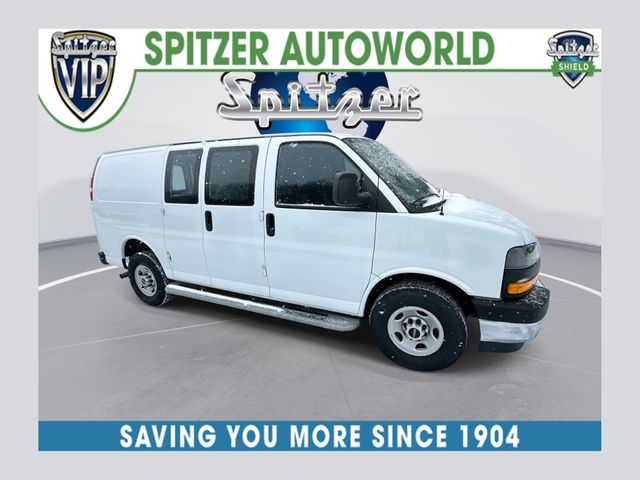 2023 GMC Savana Cargo Work Van's photo