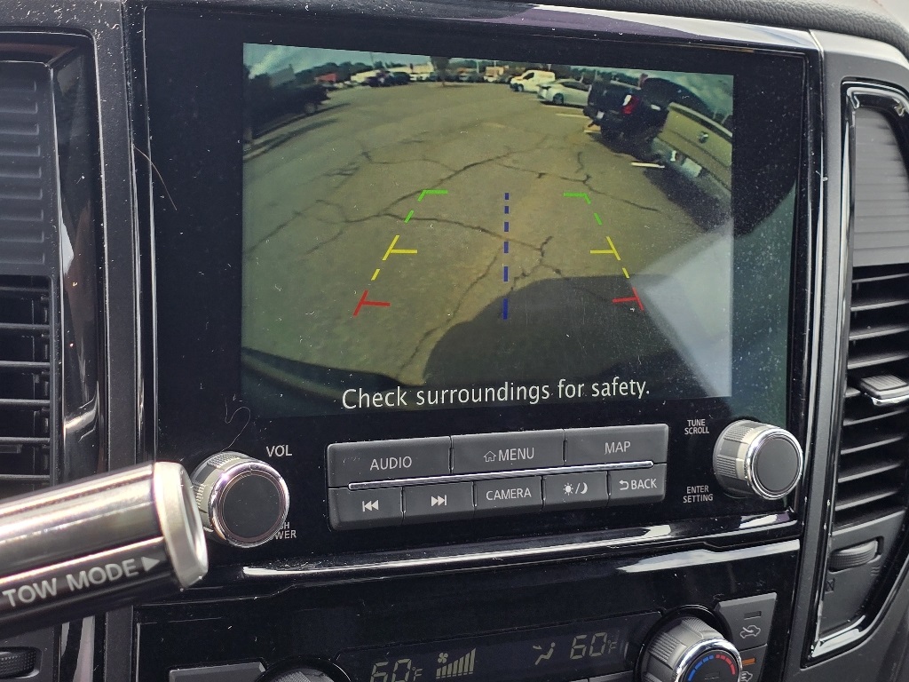 2024 Nissan Titan PRO-4X photo 4