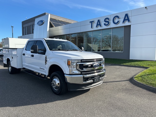 2021 Ford F-350 Super Duty Chassis Cab XL's photo